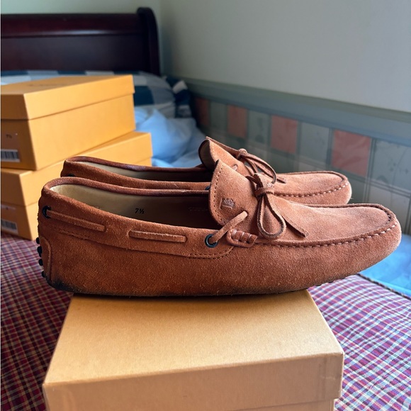 Tod’s Moccasin Suede Orange preowned size 7.5eu (fits 8-8.5us) - Picture 3 of 10